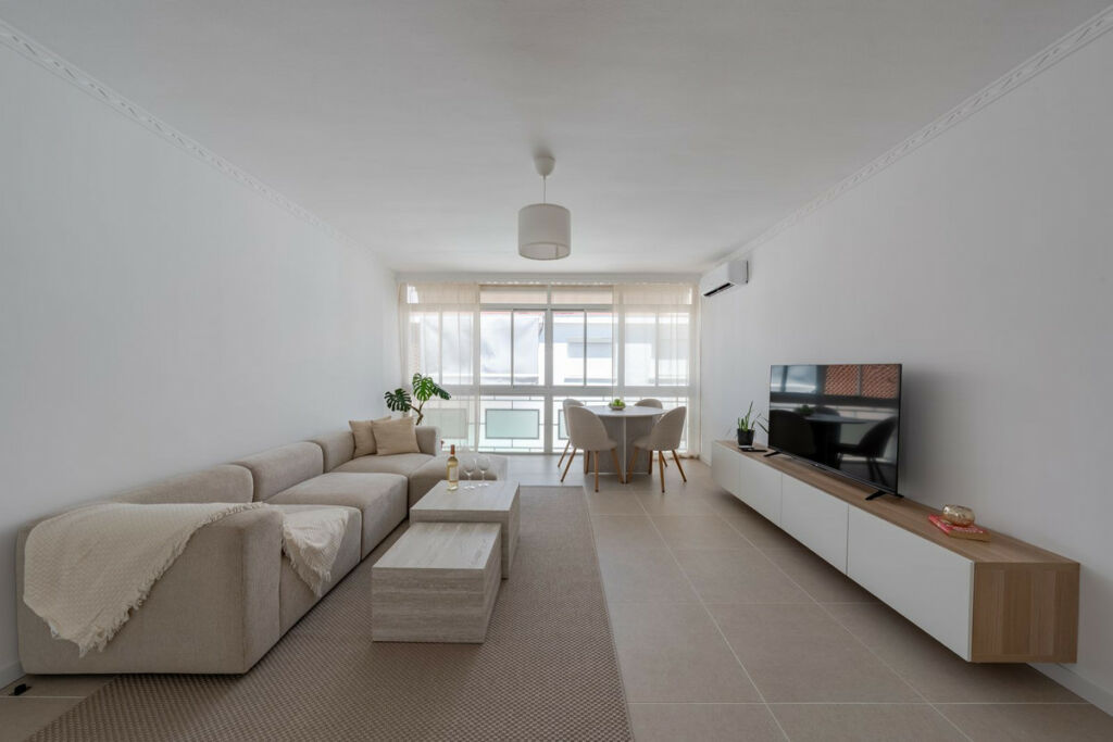 Top Floor Apartment Estepona Málaga