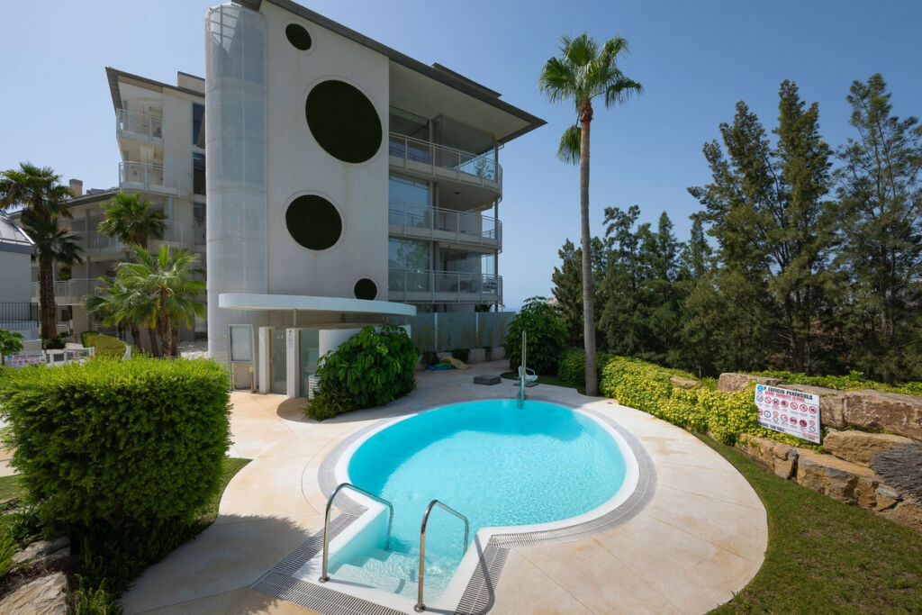 Middle Floor Apartment Fuengirola Málaga