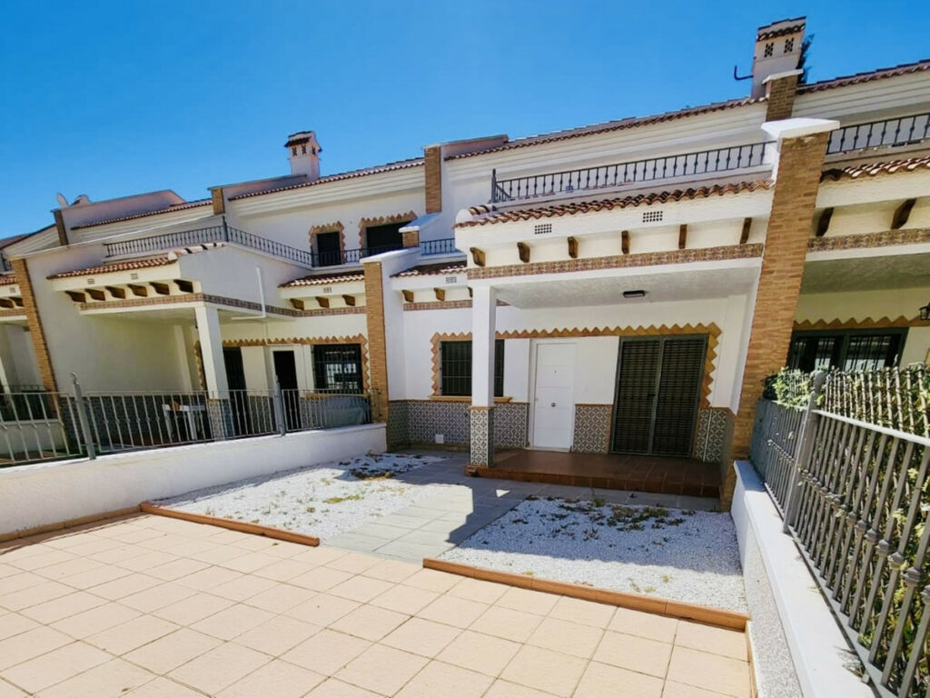 Townhouse San Miguel de Salinas Alicante