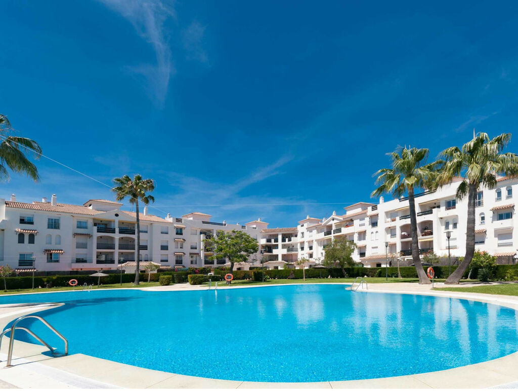 Middle Floor Apartment San Pedro de Alcántara Málaga