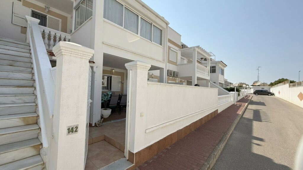 Ground Floor Apartment La Zenia Alicante