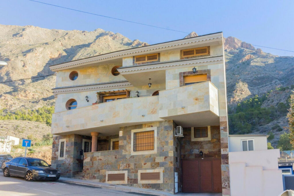 Detached Villa Redován Alicante