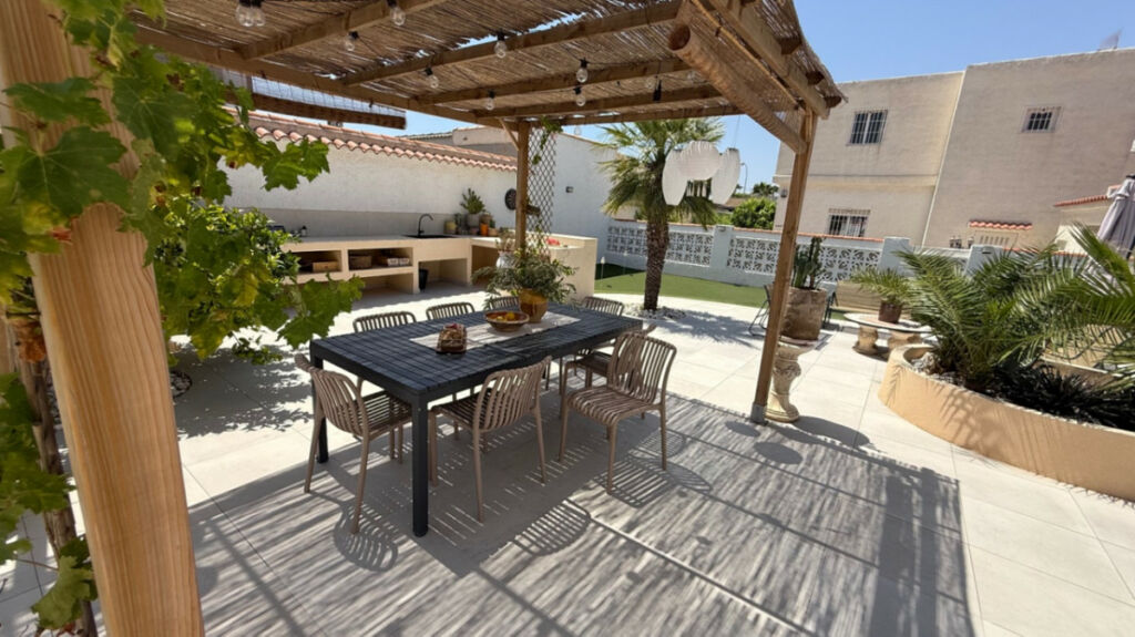 Detached Villa Torrevieja Alicante