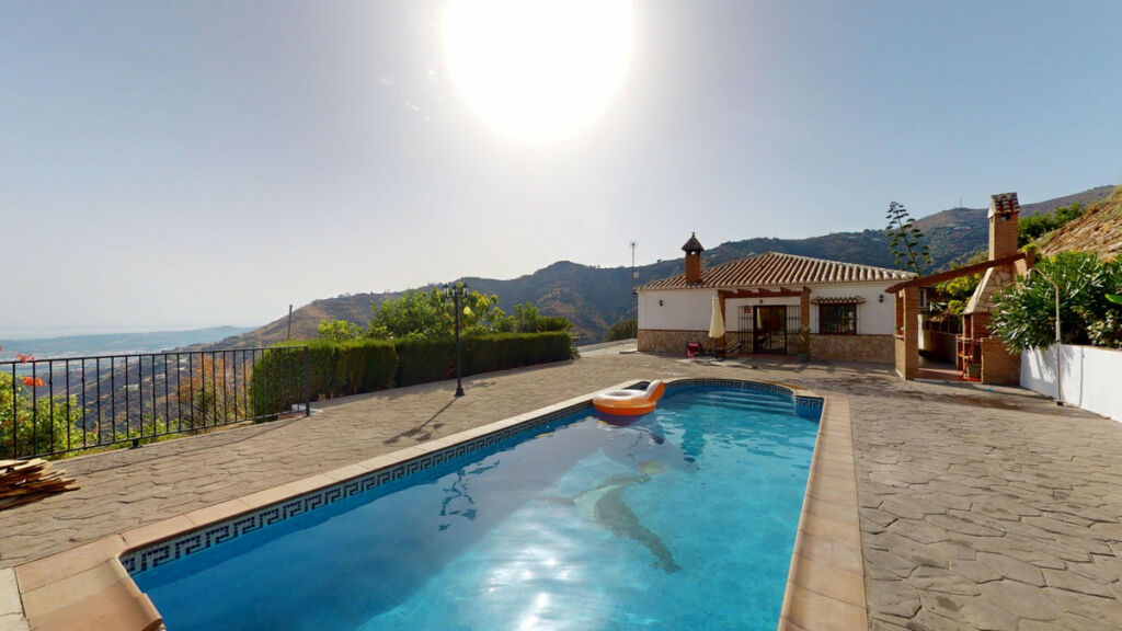 Detached Villa Arenas Málaga