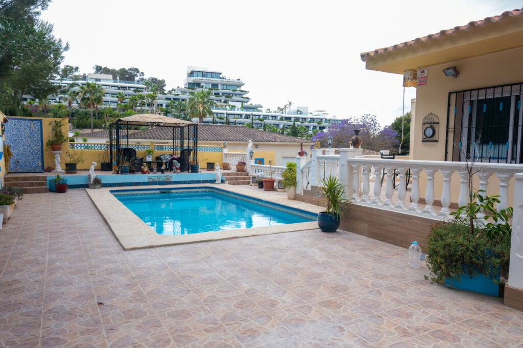 Detached Villa Albir Alicante