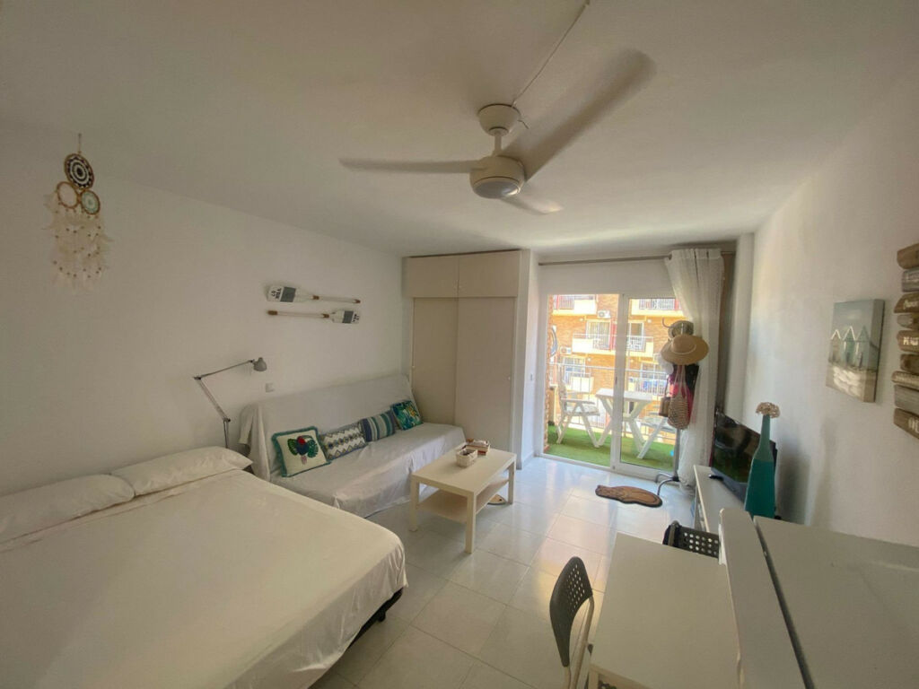 Middle Floor Studio Arroyo de la Miel Málaga - image 8