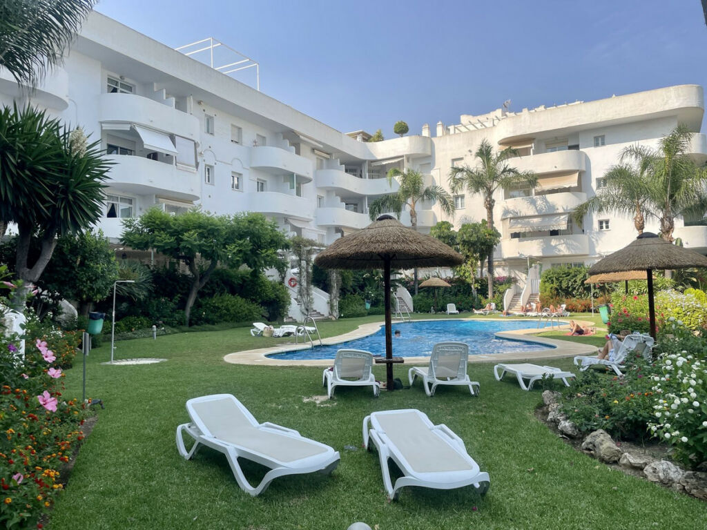 Ground Floor Apartment The Golden Mile Málaga