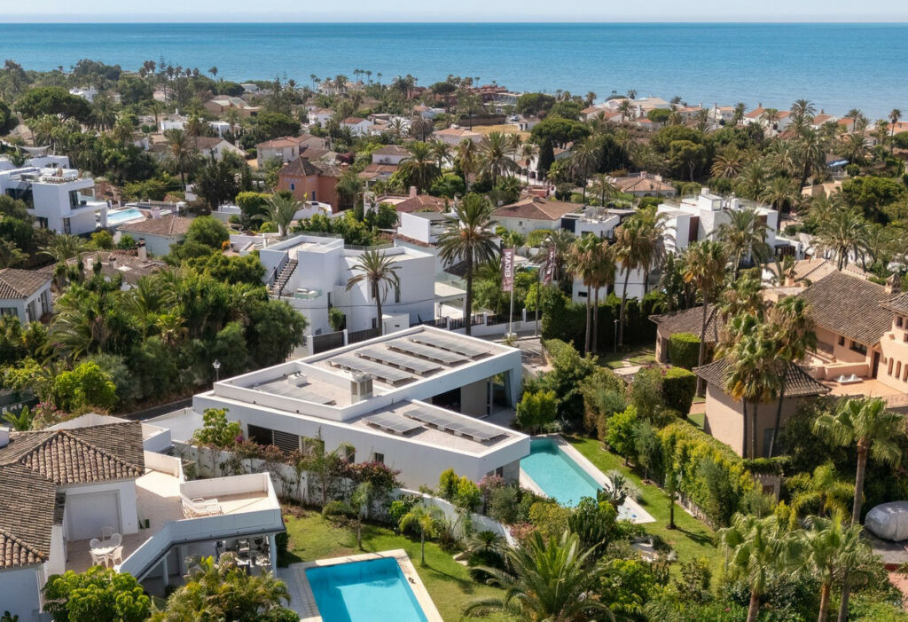 Detached Villa Marbesa Málaga