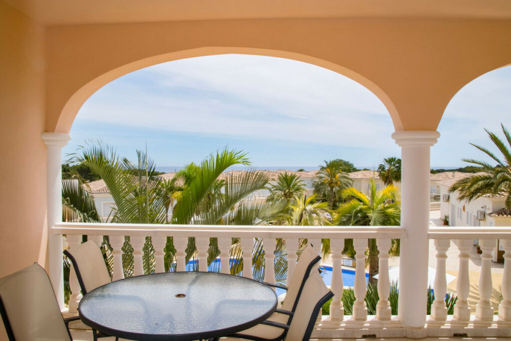 Middle Floor Apartment Benissa Alicante