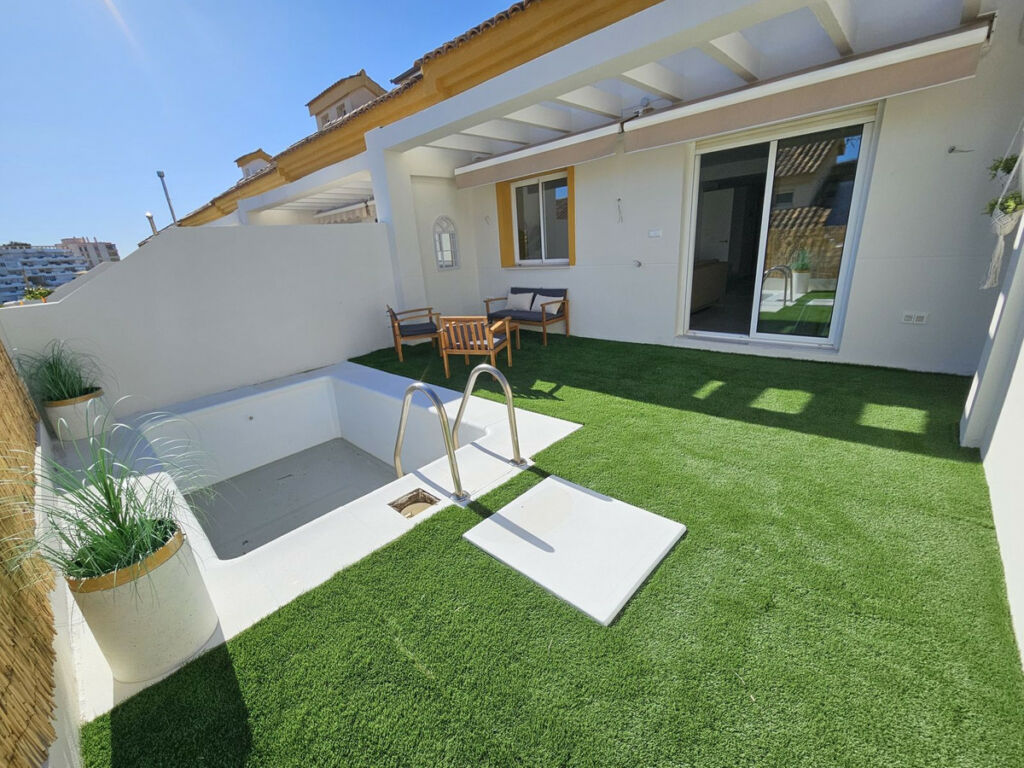 Townhouse Benalmadena Pueblo Málaga