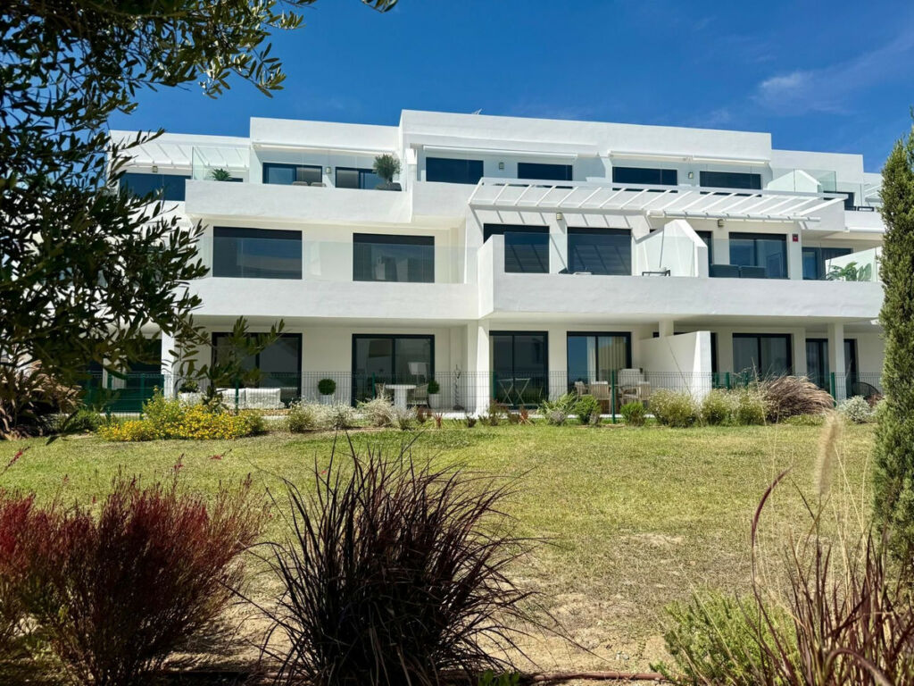 Ground Floor Apartment Casares Playa Málaga