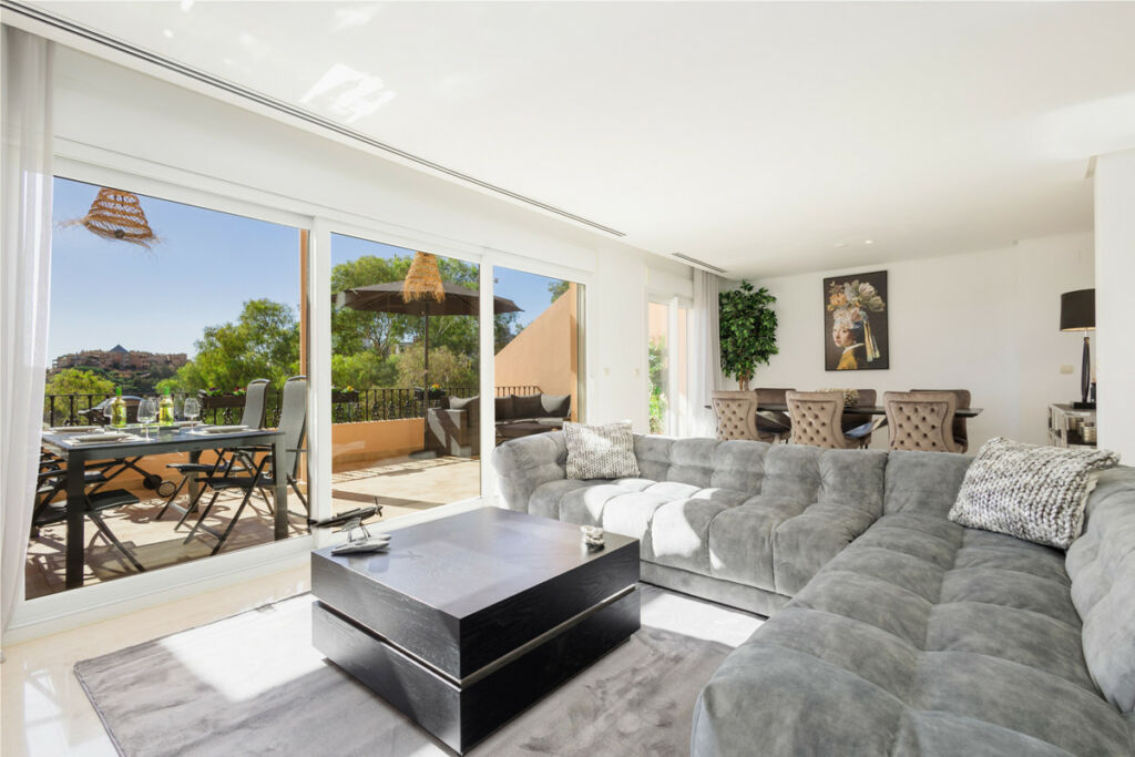 Penthouse Nueva Andalucía Málaga