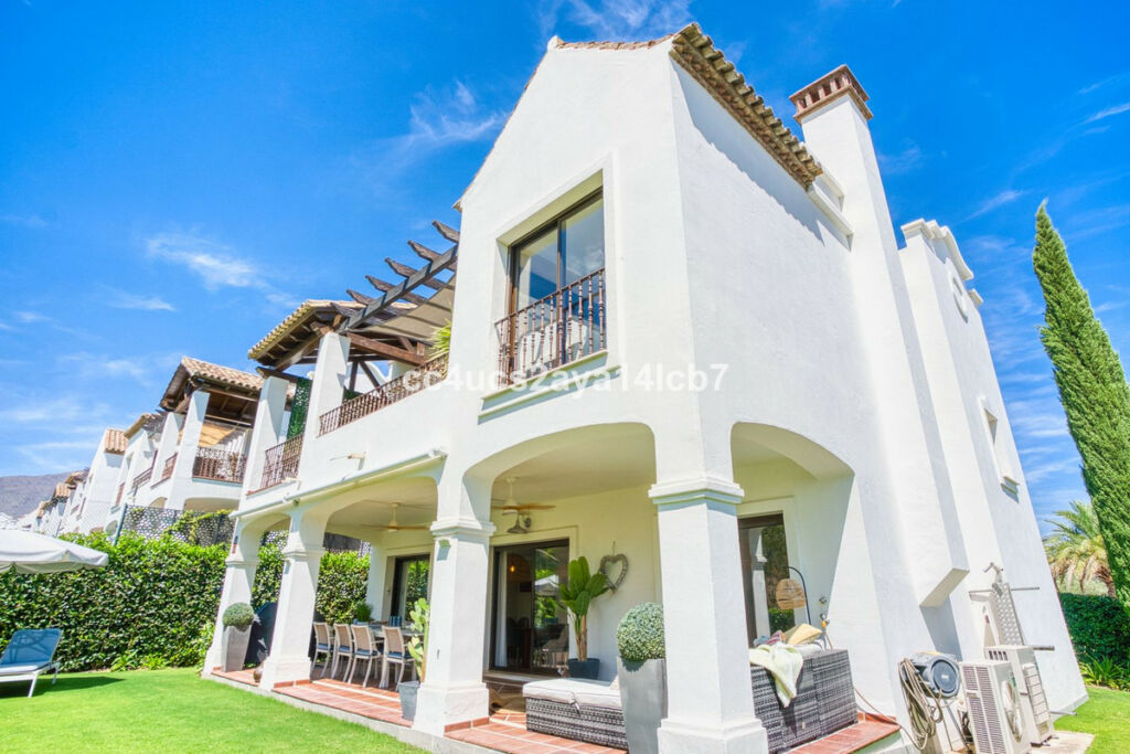 Detached Villa Estepona Málaga