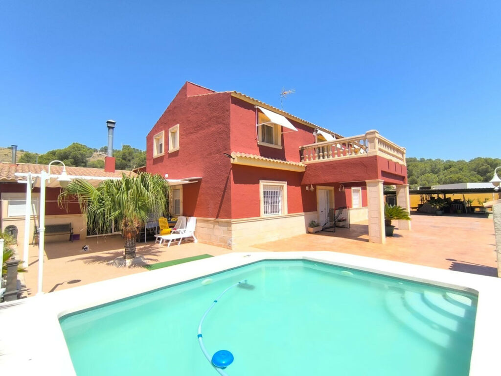 Detached Villa Yecla Murcia