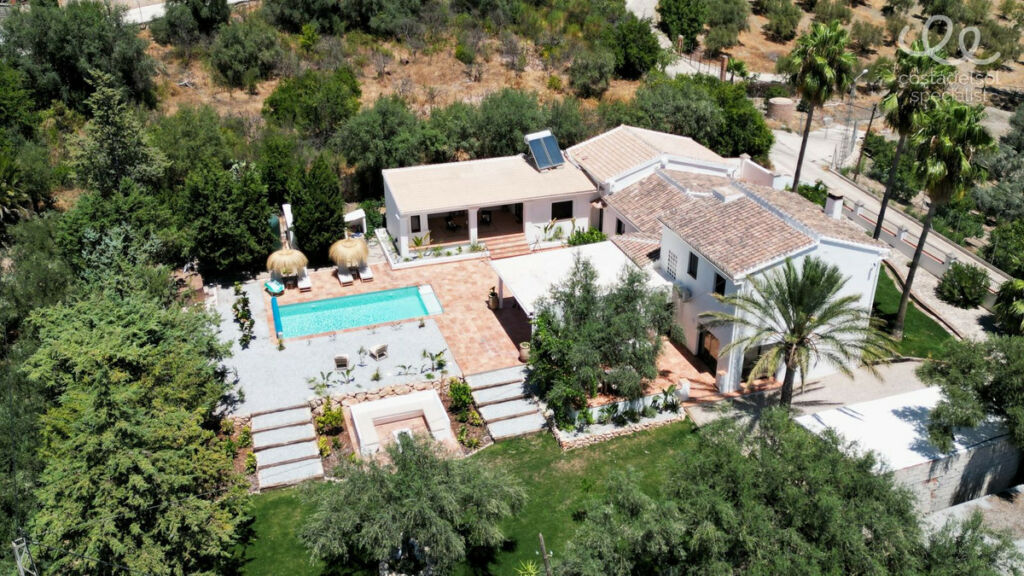 Finca - Cortijo Periana Málaga