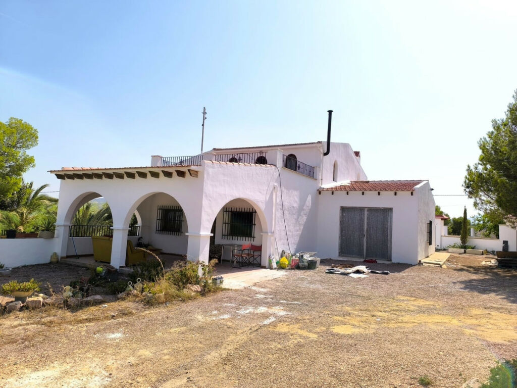 Detached Villa Novelda Alicante
