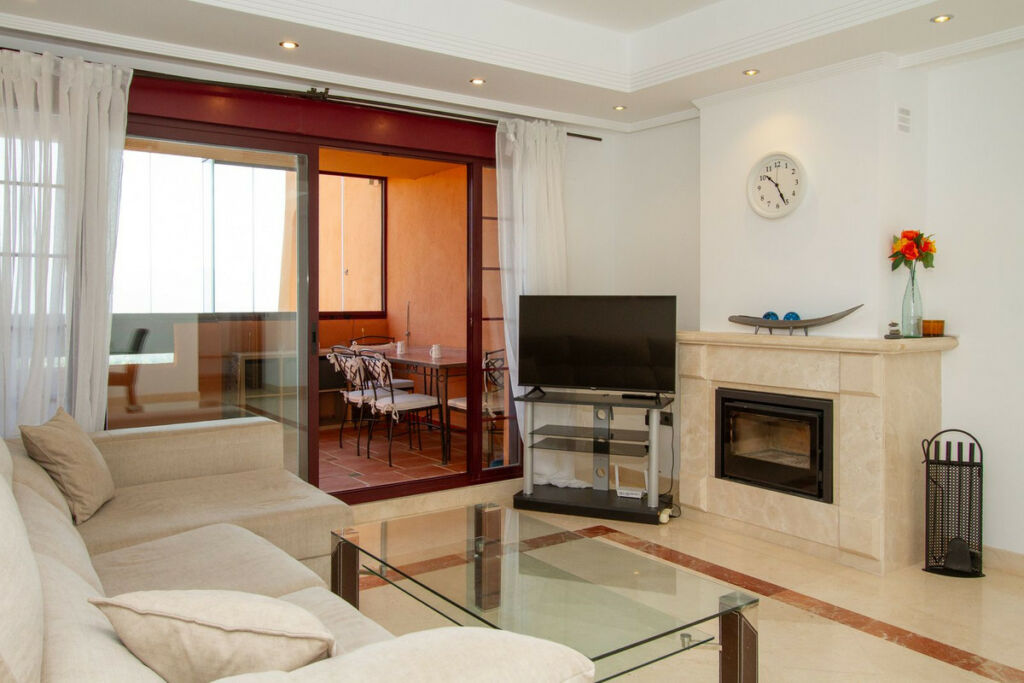 Ground Floor Apartment La Mairena Málaga