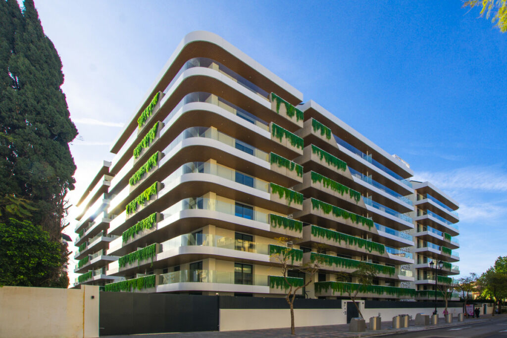 Middle Floor Apartment Fuengirola Málaga