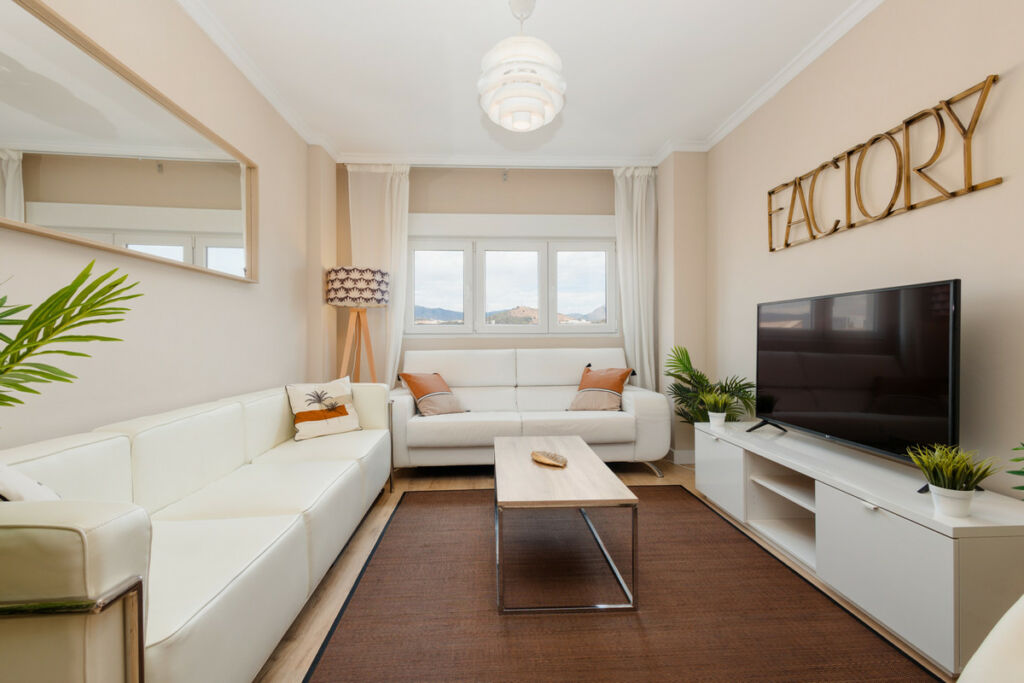 Middle Floor Apartment Málaga Centro Málaga