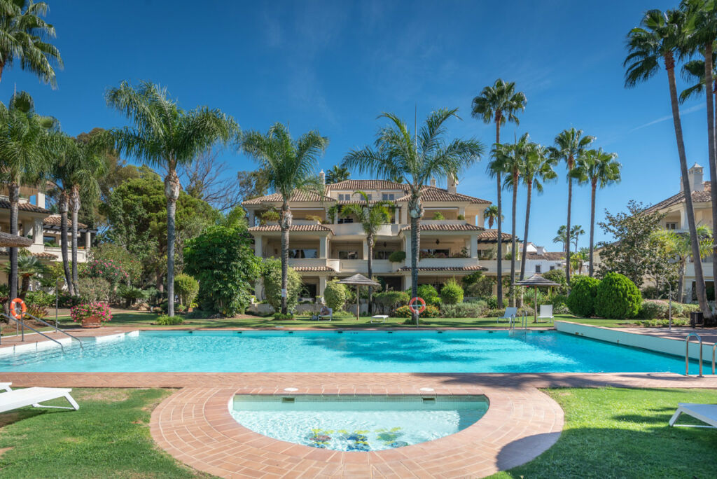 Penthouse Duplex Nueva Andalucía Málaga