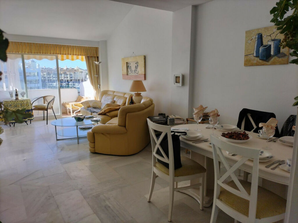 Middle Floor Apartment Benalmadena Costa Málaga