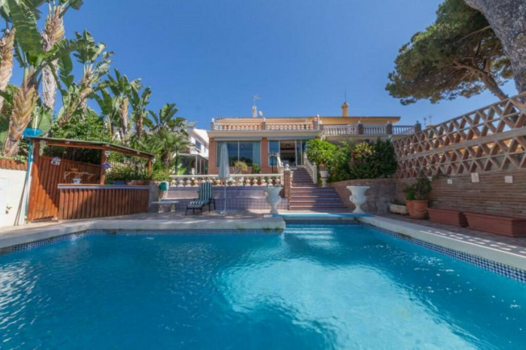Semi-Detached House Puerto de Cabopino Málaga