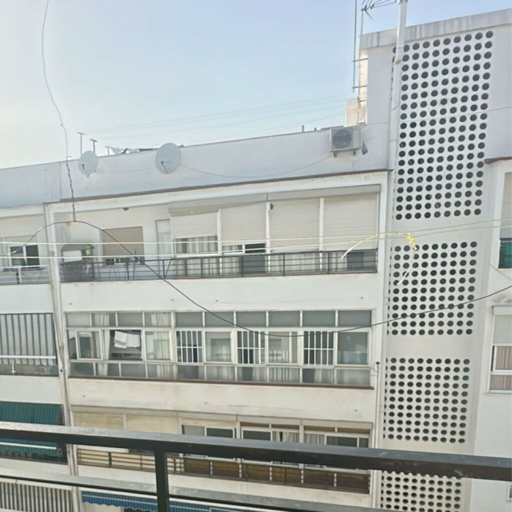 Top Floor Apartment San Pedro de Alcántara Málaga - image 2