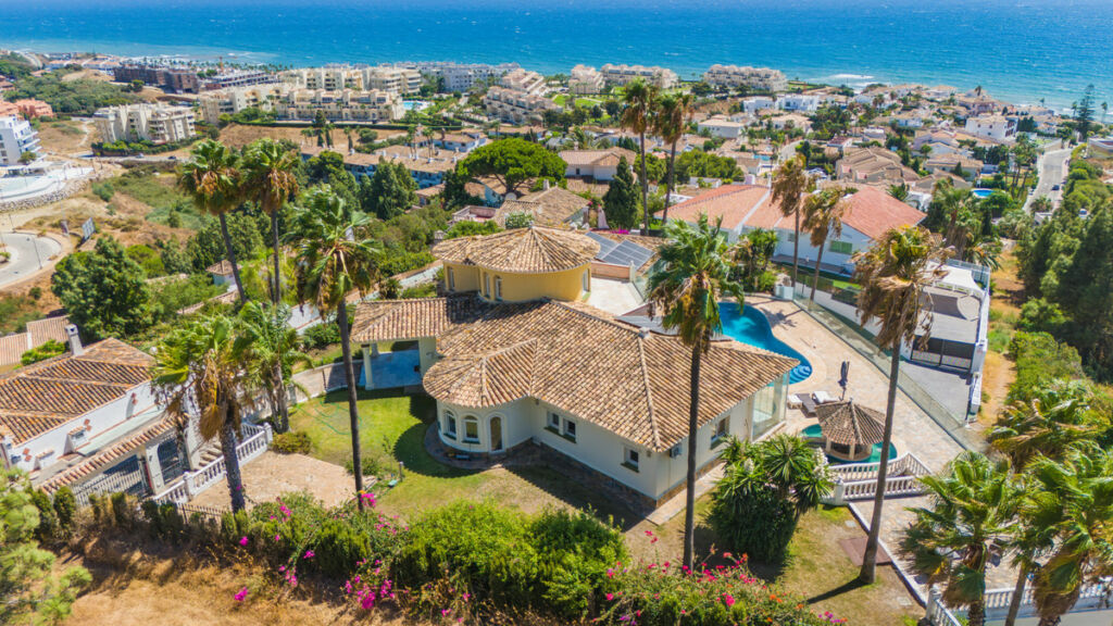 Detached Villa El Chaparral Málaga