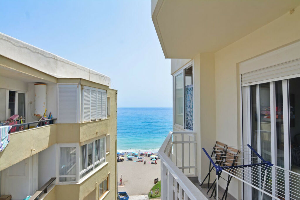 Middle Floor Apartment Fuengirola Málaga