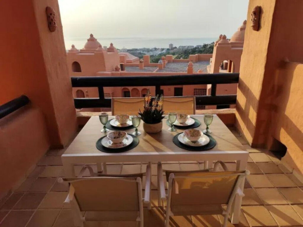Middle Floor Apartment Manilva Málaga