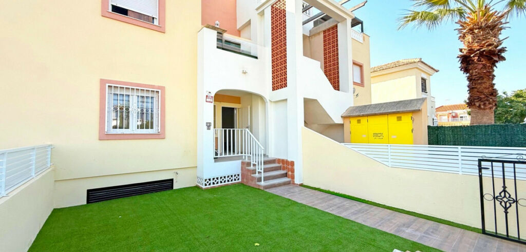 Ground Floor Apartment La Zenia Alicante