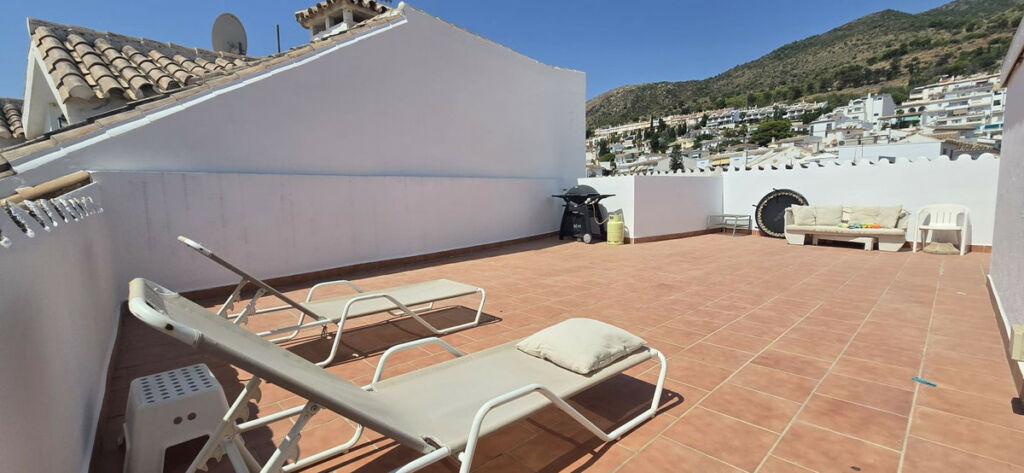 Penthouse Benalmadena Pueblo Málaga