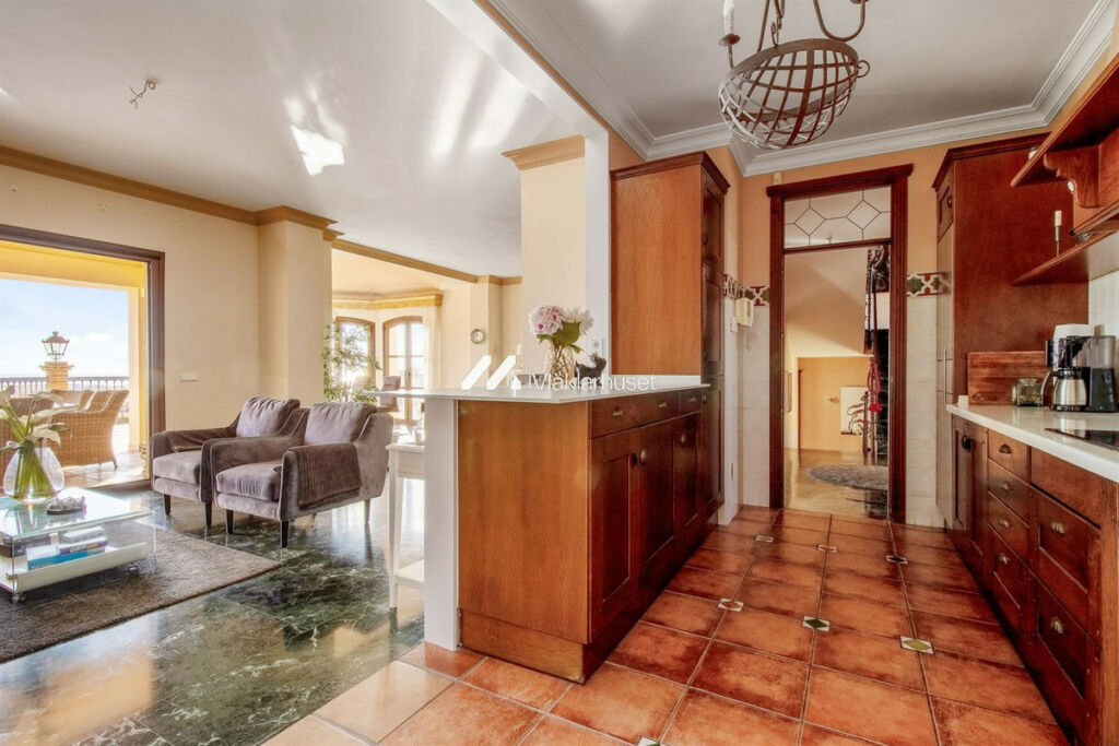Detached Villa Torre del Mar Málaga - image 10
