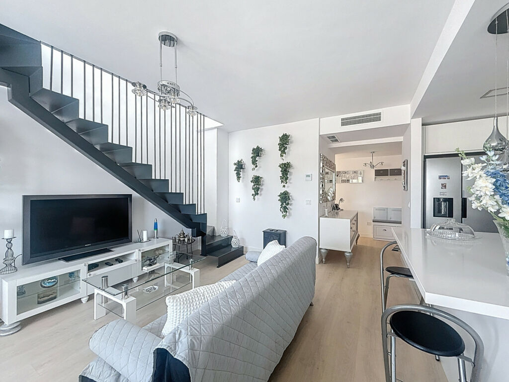 Penthouse Estepona Málaga - image 12