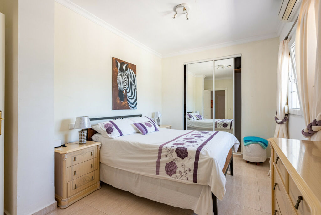 Detached Villa La Cala Golf Málaga - image 11