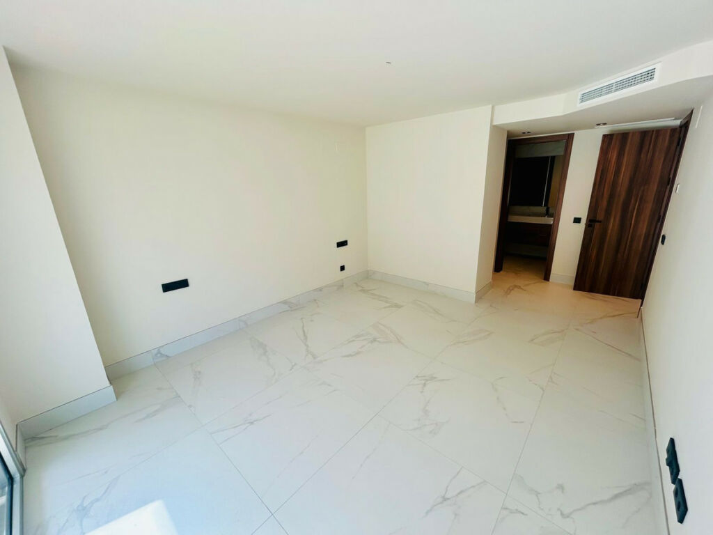 Ground Floor Apartment San Pedro de Alcántara Málaga - image 10