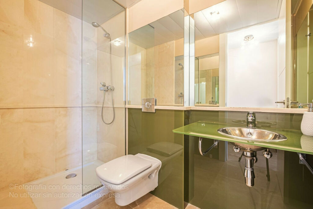 Middle Floor Apartment Manilva Málaga - image 10