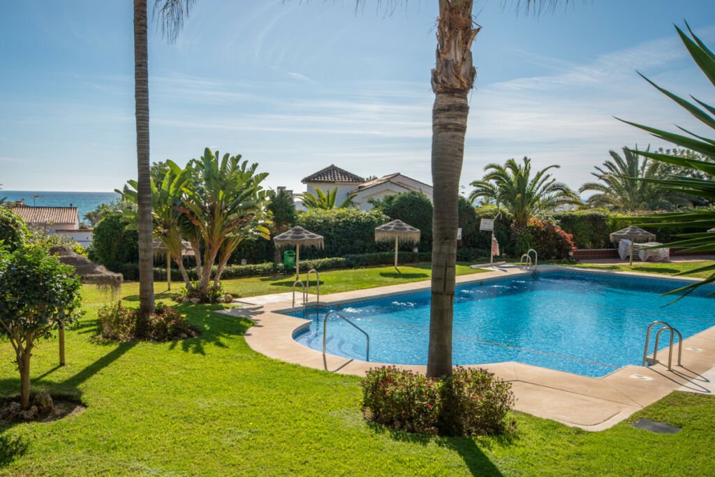 Penthouse Duplex Costabella Málaga - image 10