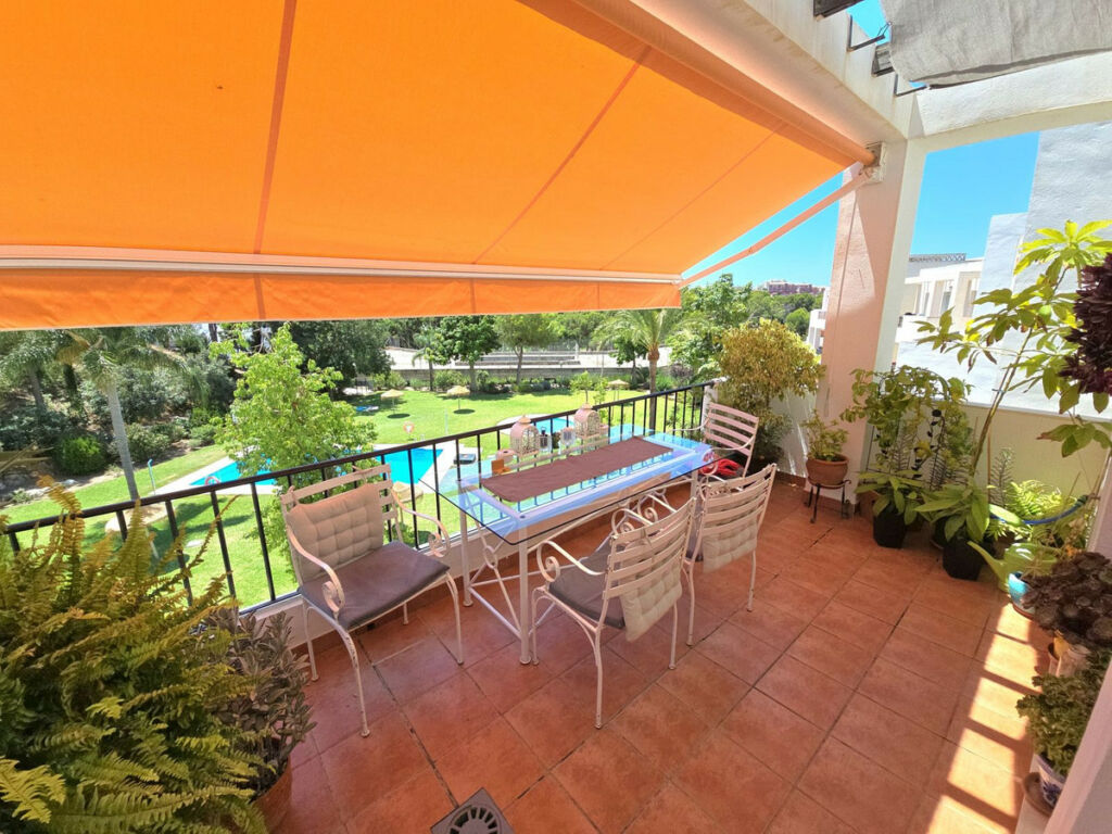 Top Floor Apartment Torrequebrada Málaga - image 10