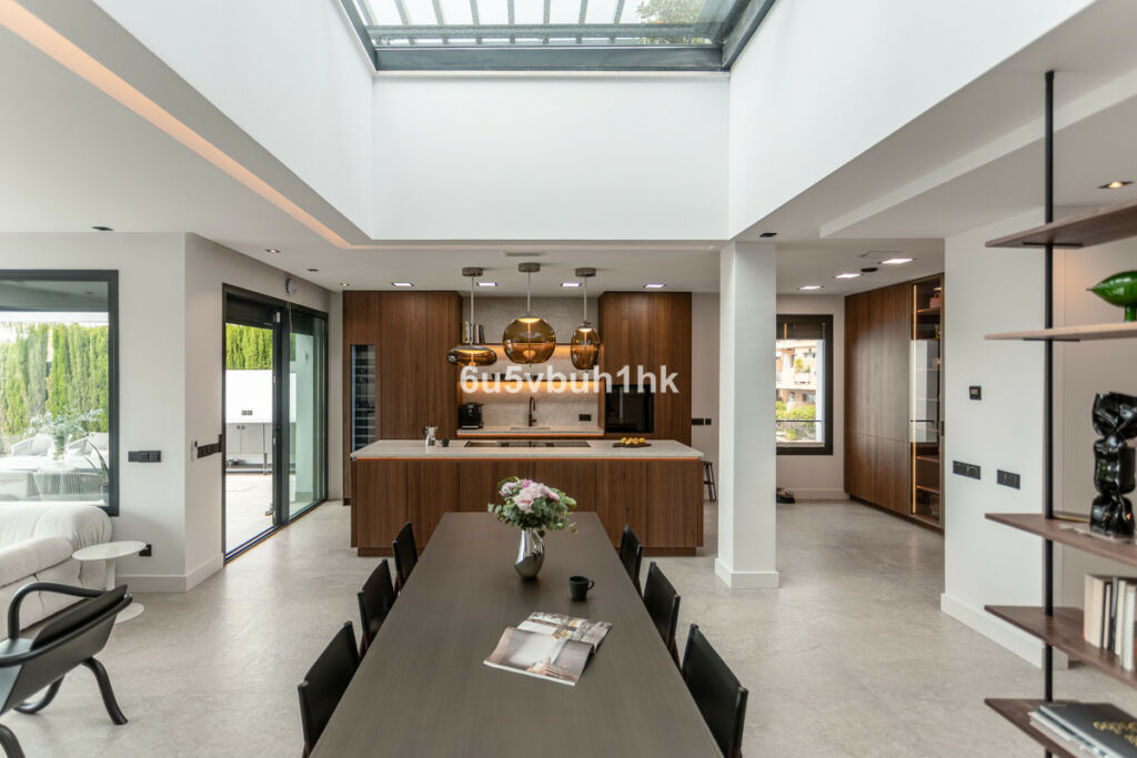 Townhouse Estepona Málaga - image 10