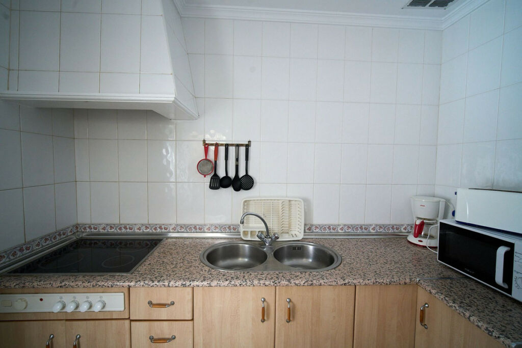 Ground Floor Apartment Estepona Málaga - image 7