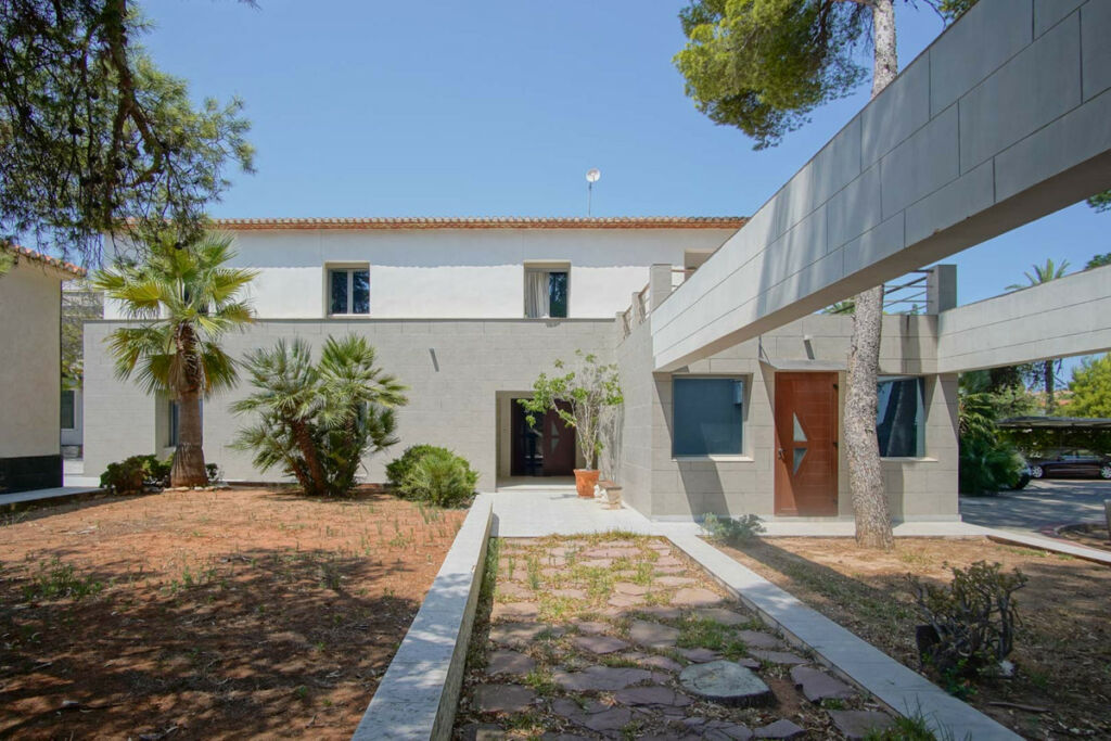 Detached Villa Denia Alicante - image 10