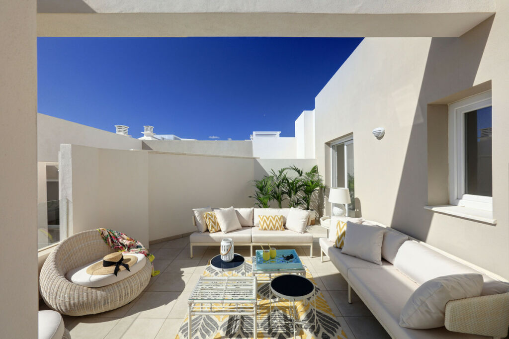 Middle Floor Apartment Marbella Málaga - image 10