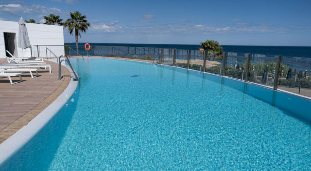 Middle Floor Apartment Estepona Málaga - image 10