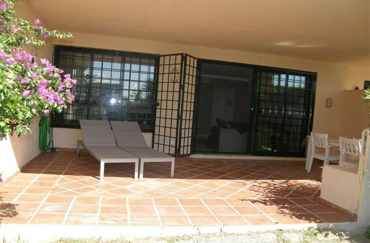 Ground Floor Apartment Elviria Málaga - image 10