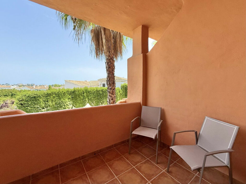 Middle Floor Apartment Benahavís Málaga - image 10