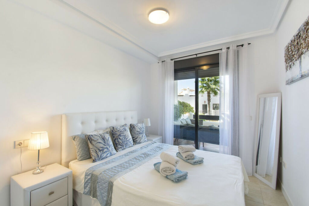 Ground Floor Apartment Selwo Málaga - image 10