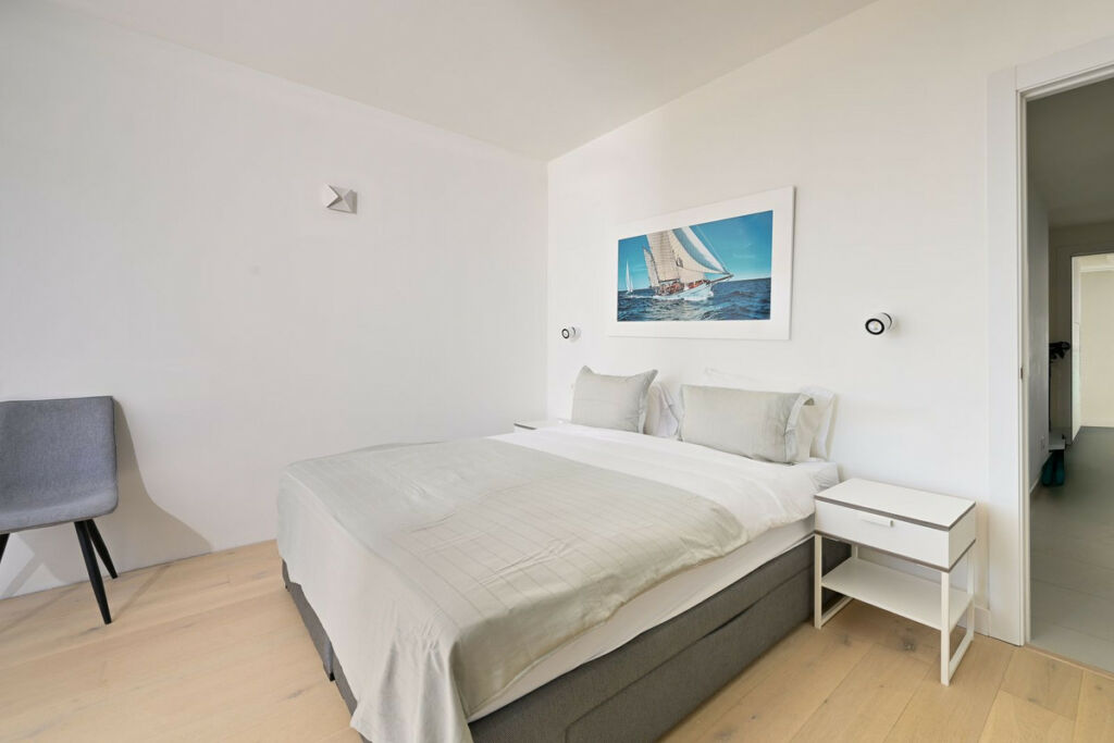 Middle Floor Apartment Fuengirola Málaga - image 10