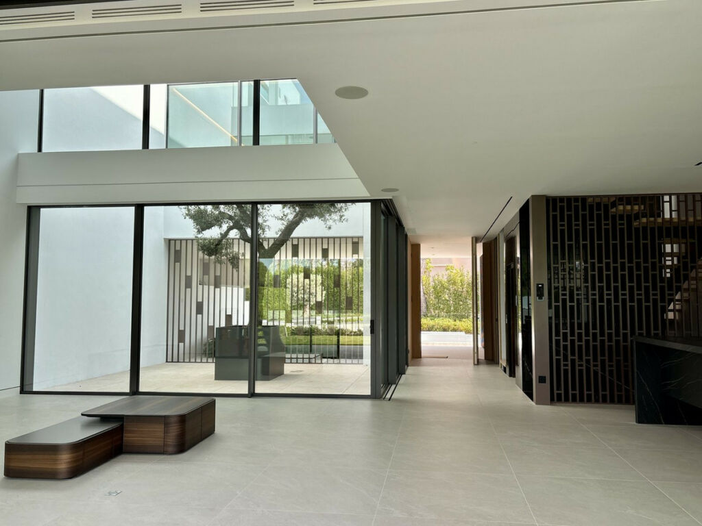 Semi-Detached House Nueva Andalucía Málaga - image 10
