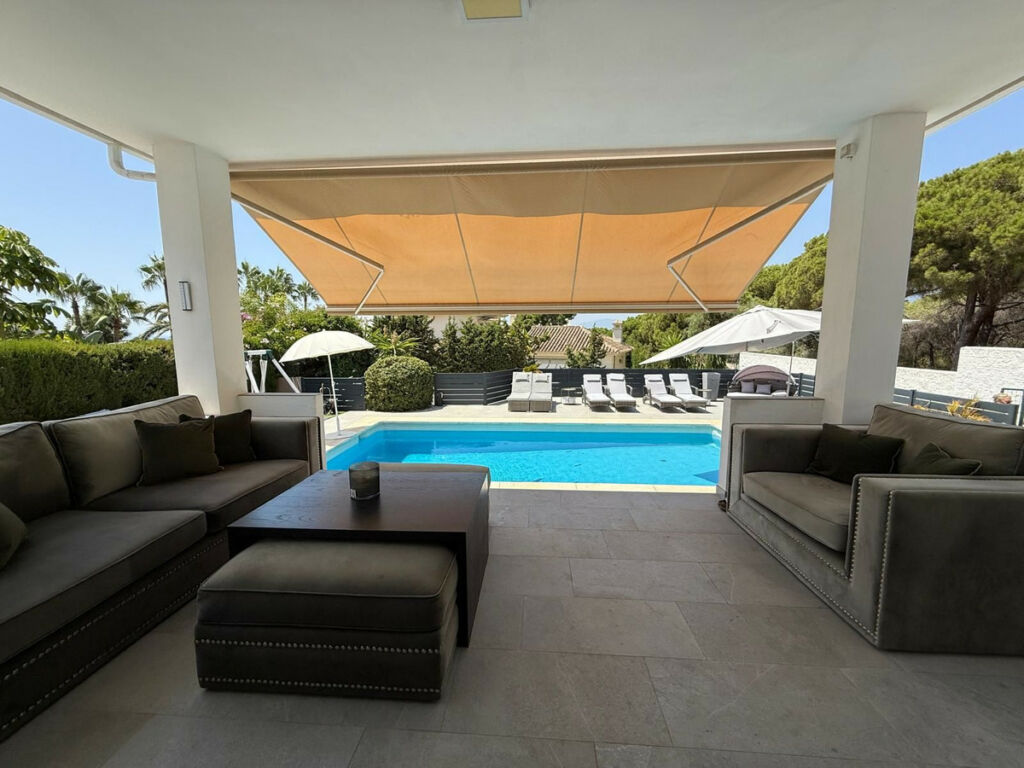 Detached Villa Marbesa Málaga - image 10